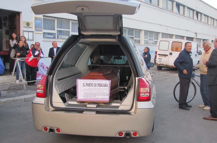 fiaccolata dragaggio