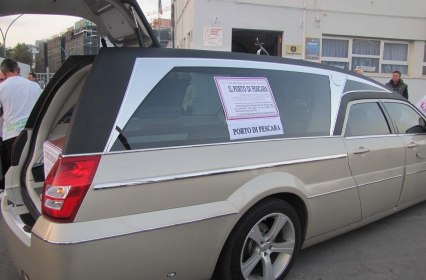 fiaccolata dragaggio