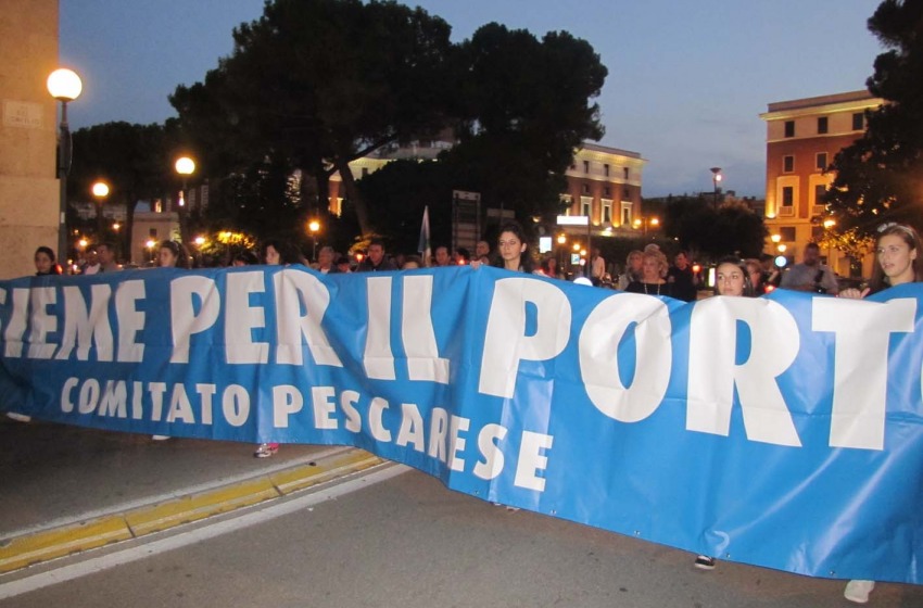 fiaccolata dragaggio