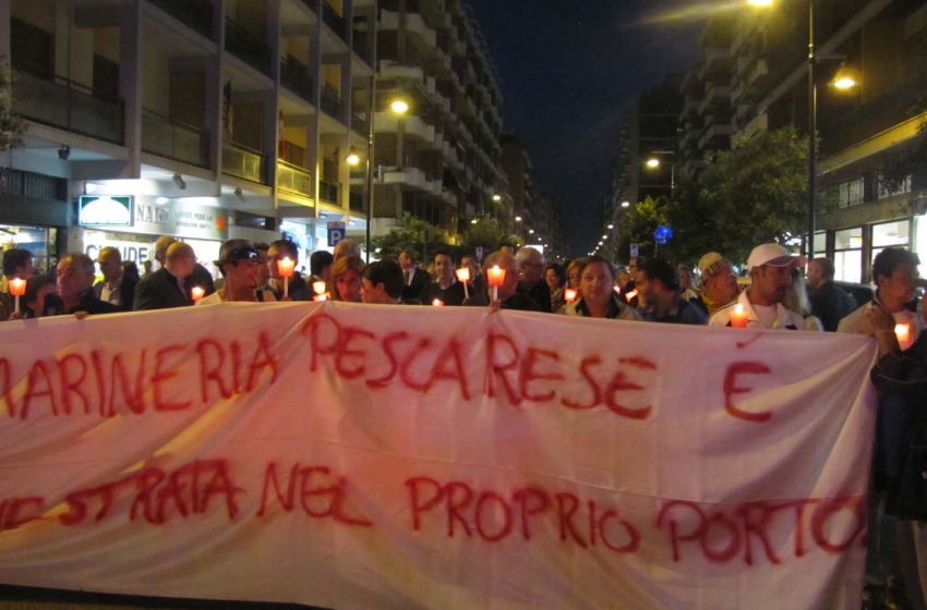 fiaccolata dragaggio