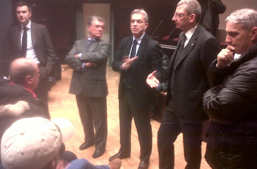 la rabbia dei pescatori