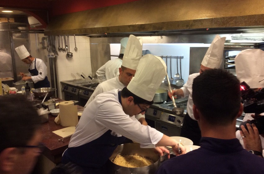 gli chef al lavoro