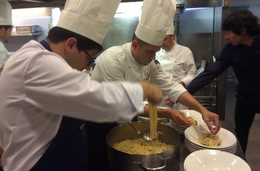 gli chef al lavoro