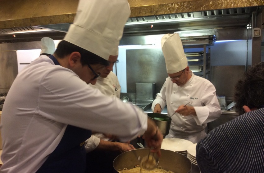 gli chef al lavoro