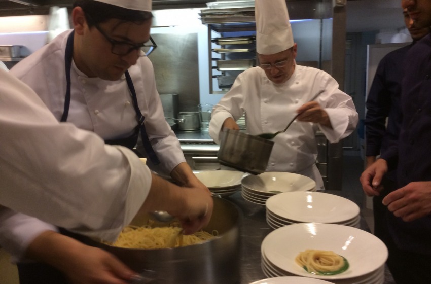 gli chef al lavoro