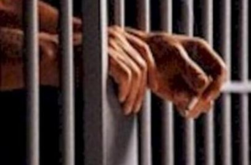 Ricettò, estorse e ...pagò!