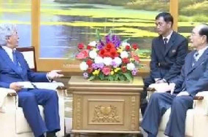 Razzi in Corea del Nord col leghista Matteo Salvini