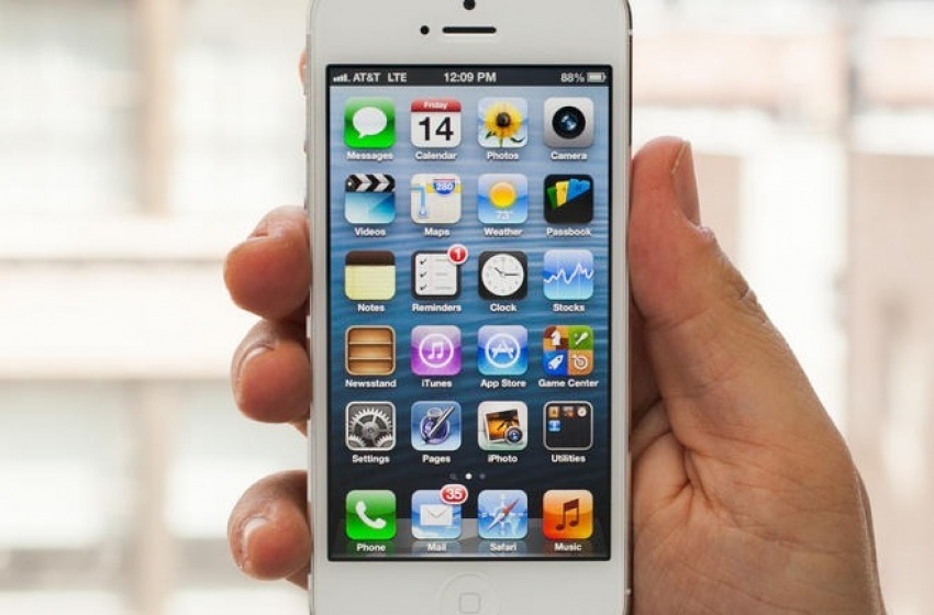 Foto di bimbi abusati sugli smartphone, chietino arrestato