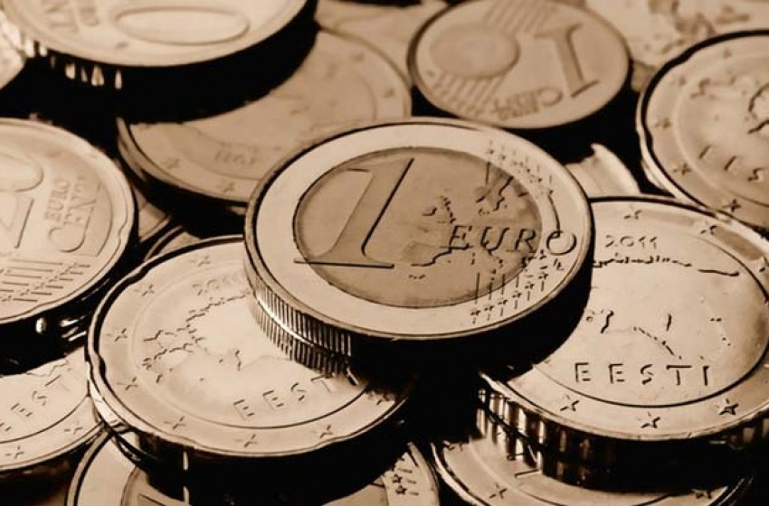 Euro si o no? Movimento Federalista Europeo contro Movimento 5 Stelle