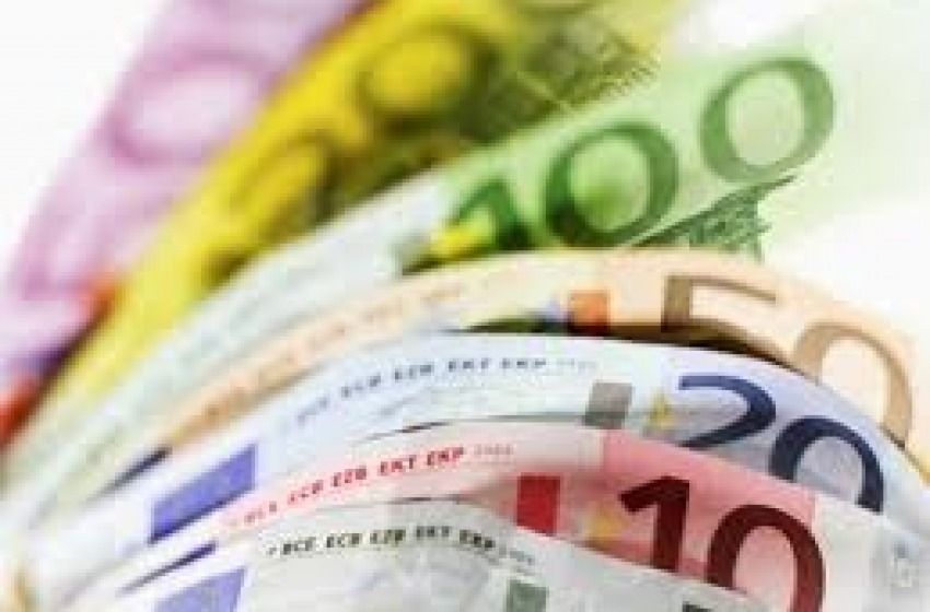 Teramana costretta a pagare 14mila euro per un prestito mai chiesto