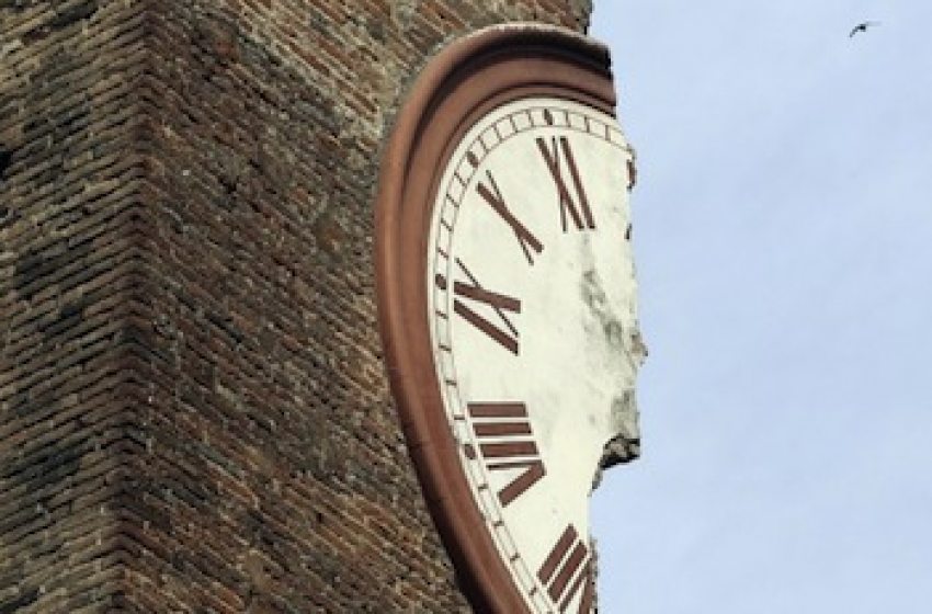 Terremoto. Chiodi a Cavezzo