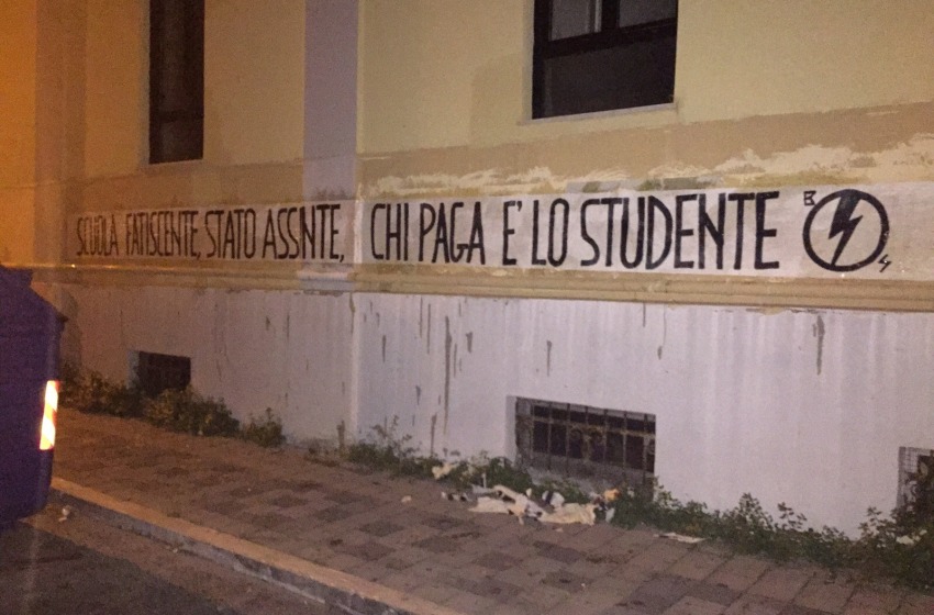Istituto Alberghiero ‘De Cecco’, Blocco Studentesco denuncia degrado struttura
