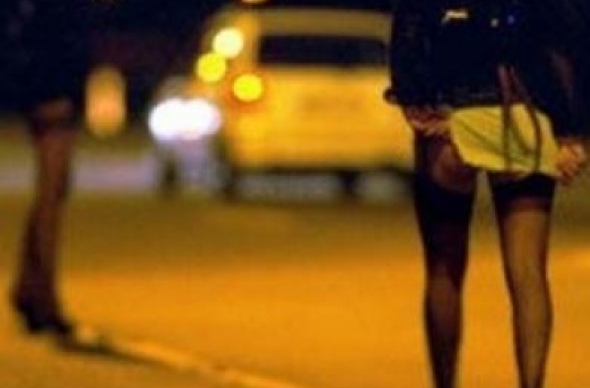 Prostituzione: una 'lucciola' incassa 500 euro a notte senza pagare le tasse