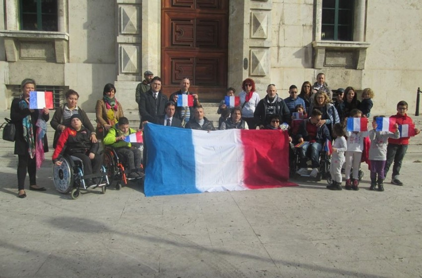 L'Abruzzo grida contro il terrorismo internazionale e scrive al Presidente Hollande