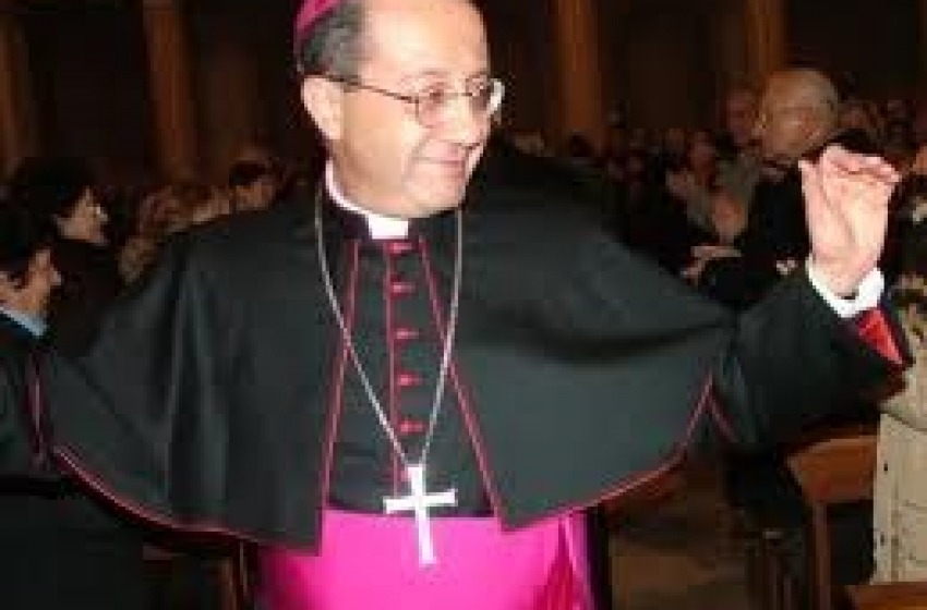 Monsignor Bruno Forte sul terremoto: "Solo restando uniti si potrà superare la tempesta"