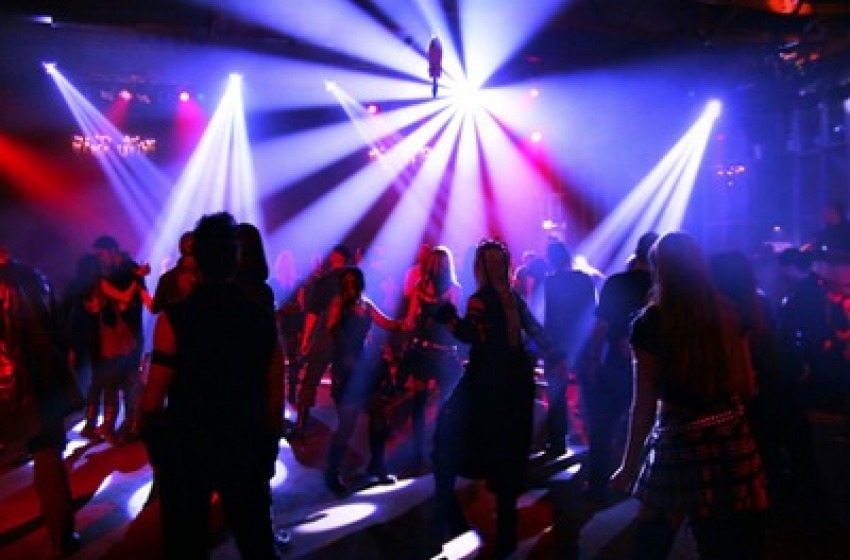 Avvenenti sfruttate dall'Est