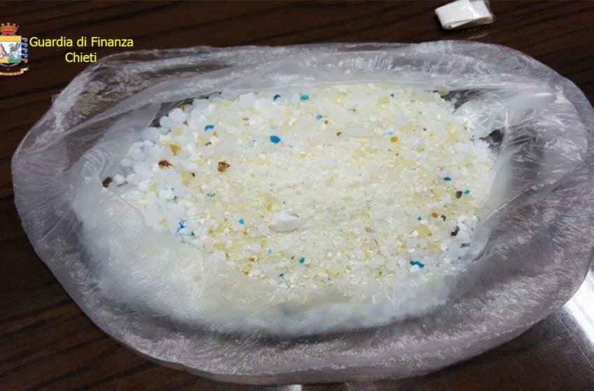Sequestrati 50mila euro di Shaboo, una droga più potente della cocaina