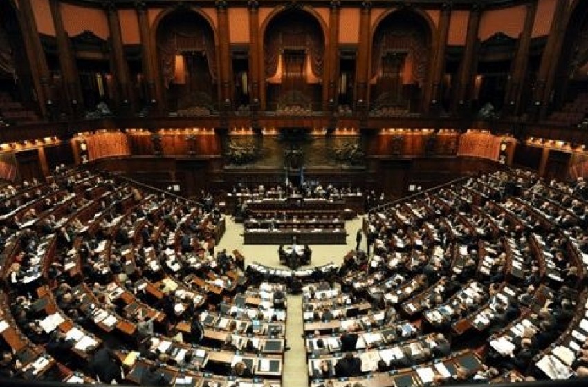 La squadra abruzzese degli eletti al Parlamento della "ResPublica" italiana