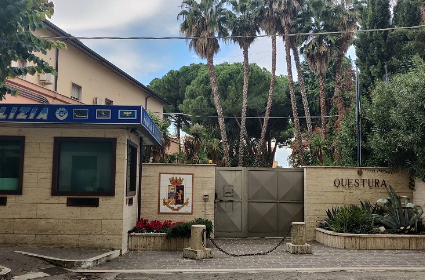 Sequestrati 500mila euro di stupefacenti a biker teatino 