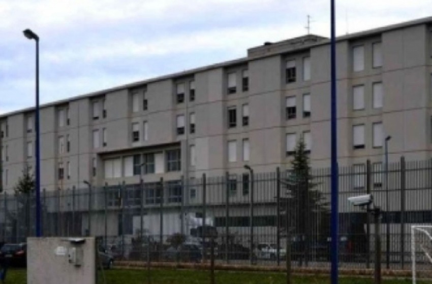 Aggredite poliziotte nel carcere di Teramo
