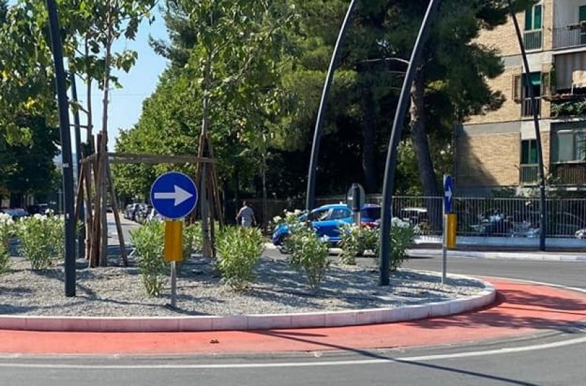 Tragico Incidente a Pescara: Donna di 40 Anni Muore dopo lo Scontro tra Auto e Bici Elettrica