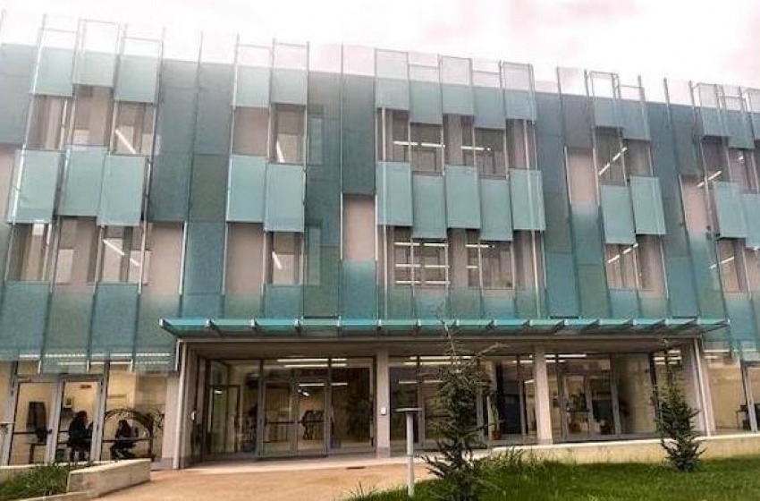 'Giallo' al Liceo Marconi. La Asl: "Si tratta di sostanza non identificata"