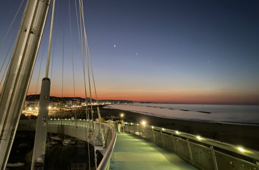 Turismo. Pescara punta al record