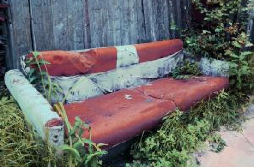 Ritiro rifiuti ingombranti. I numeri da chiamare 