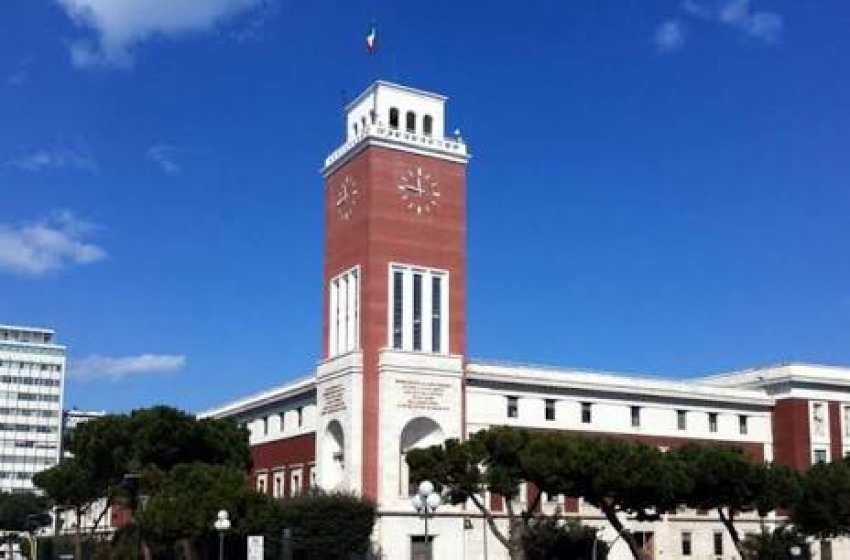 Vendita delle Reti Gas a Pescara: una scelta controversa