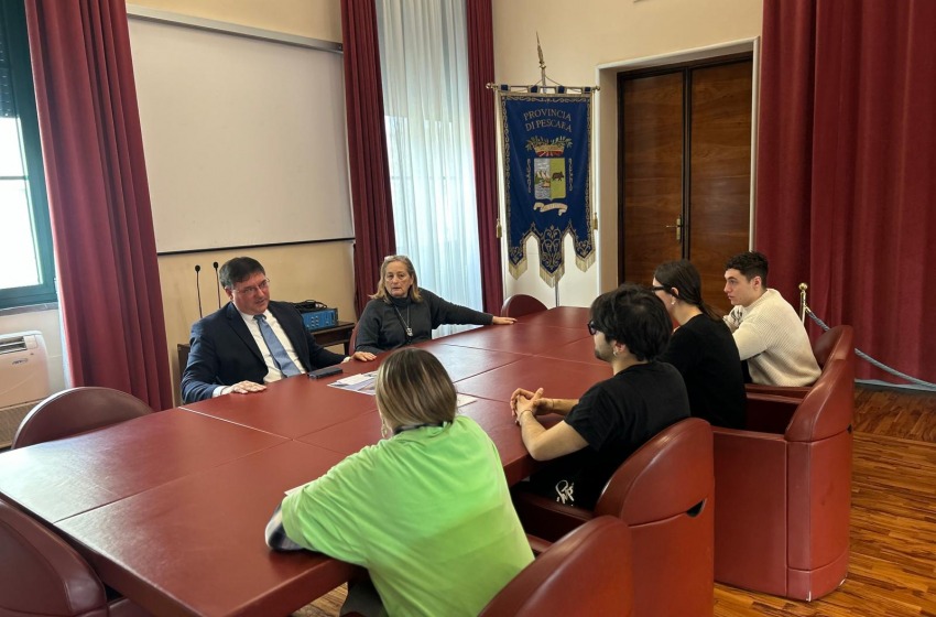 Emergenza aule al Liceo Marconi inaugurato due anni fa
