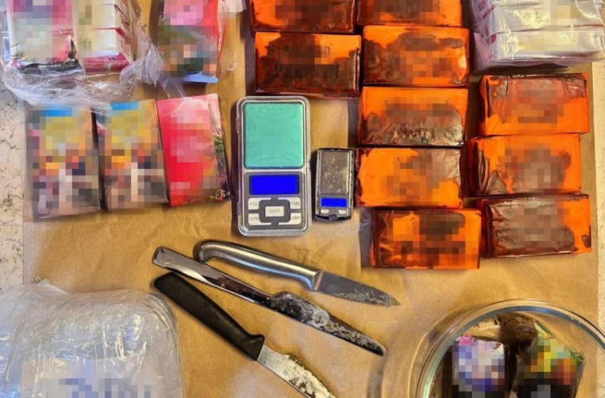 Trovati in possesso di oltre 4 Kg. di hashish: due giovani arrestati