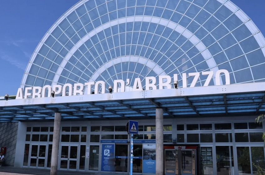 Ad aprile aumentano i voli ed il servizio di trasporto pubblico 