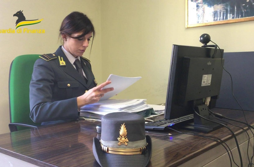 Maxi controlli alle pompe di benzina