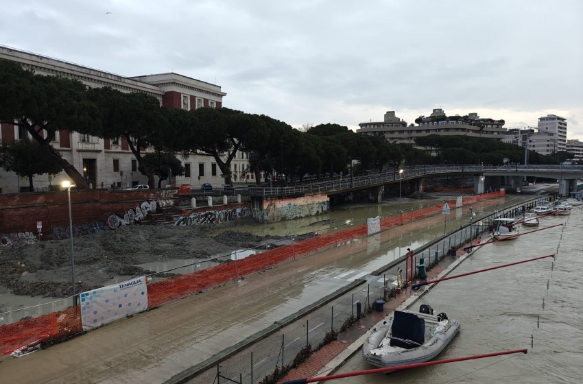Maltempo Pescara: chiude il Coc, l'emergenza scende di livello ma resta l'allerta per le golene