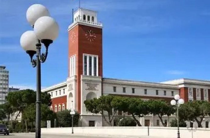 Pescara, rubinetti a secco e scuole chiuse: stop alle lezioni il 13 e 14 aprile