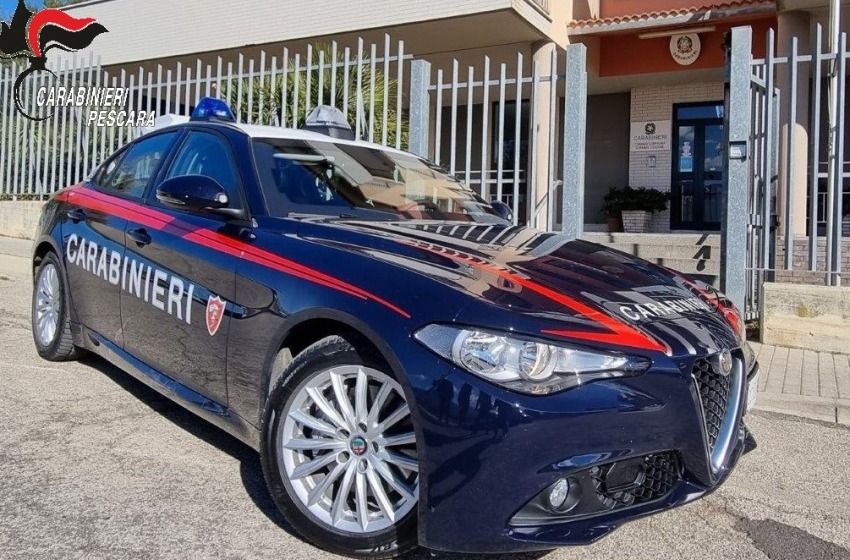Penne, arrestata due volte in poche ore: prima per spaccio, poi per evasione. Finisce in carcere