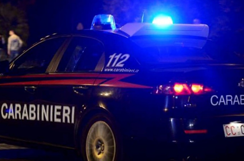 Arrestato dai carabinieri dopo inseguimento nella notte e fuga a piedi 
