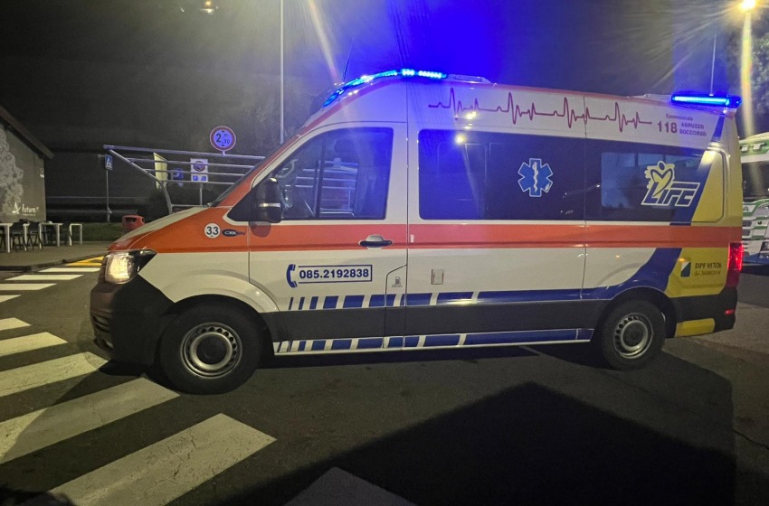 Tragedia all&rsquo;alba a Pescara: diciottenne trovato senza vita in via Volta