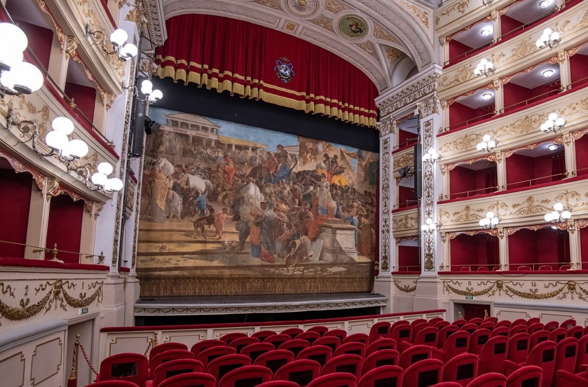 Avviso pubblico per il CdA del Teatro Marrucino