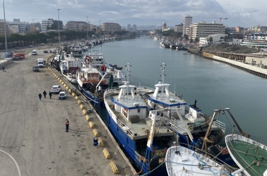 Porto di Pescara, via libera alla deviazione del fiume e 21 mnl per lo scalo portuale