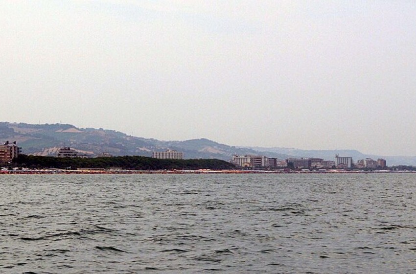 Alcol ai minori, chiuso per quattro giorni un locale sulla costa teramana