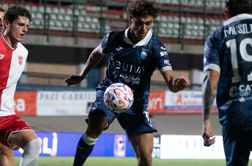 Forl&igrave;-Pescara 6-3: follia al "Morgagni", il Delfino affonda tra errori e veleni FVS