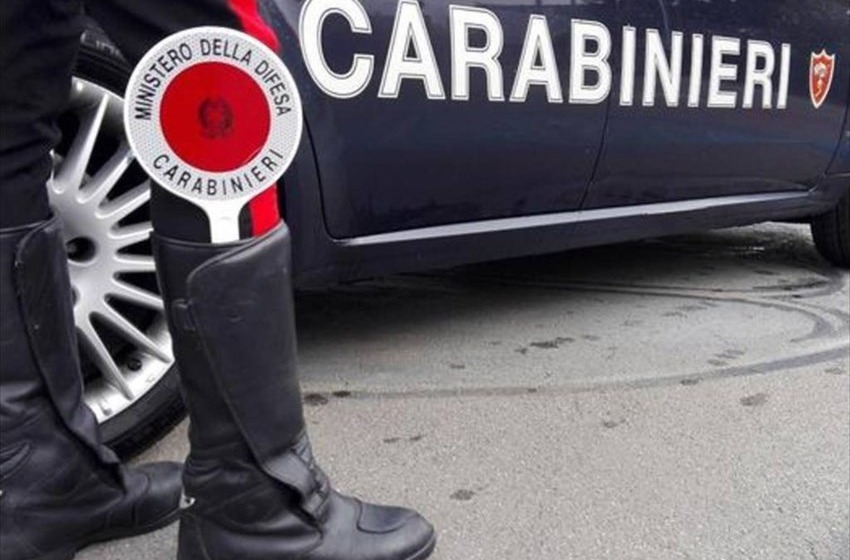 Coppia ai domiciliari a Pescasseroli per estorsione da 110mila euro 