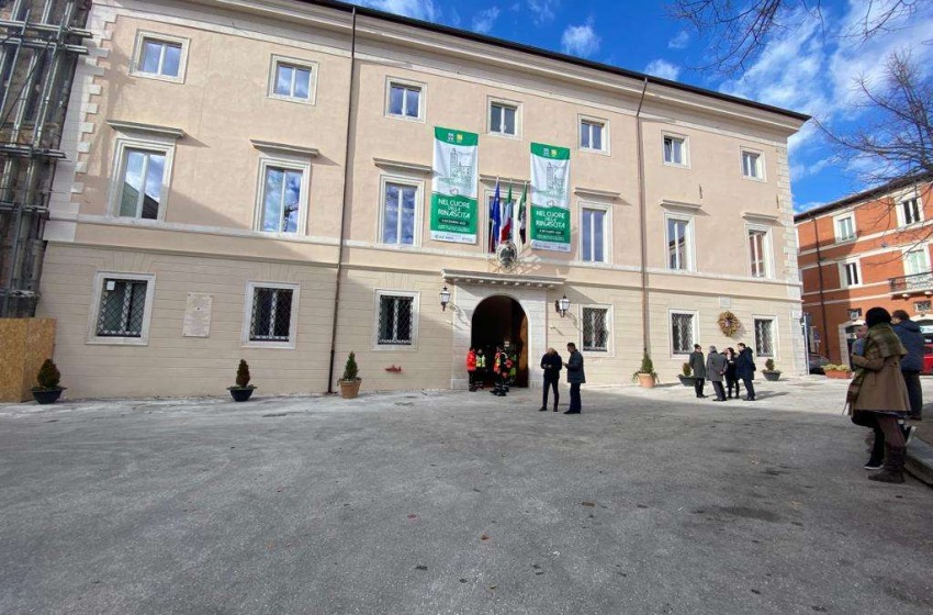 Consiglio comunale straordinario a L'Aquila il 5 ottobre