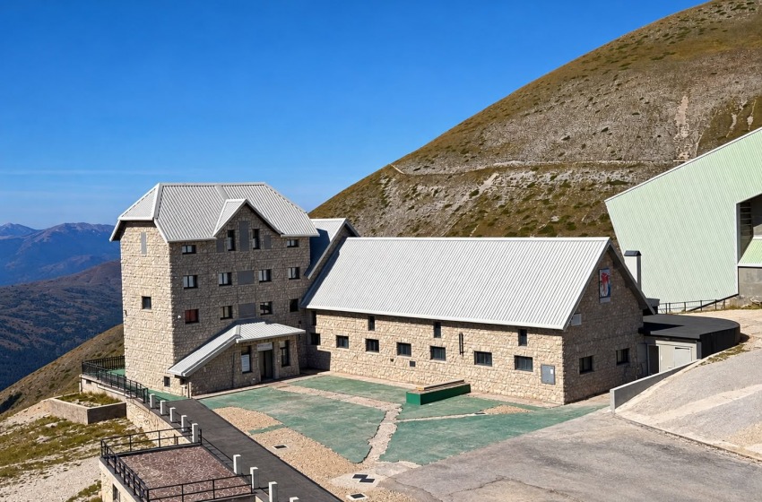 Campo Imperatore, pubblicato l'avviso per la gestione dell'Ostello