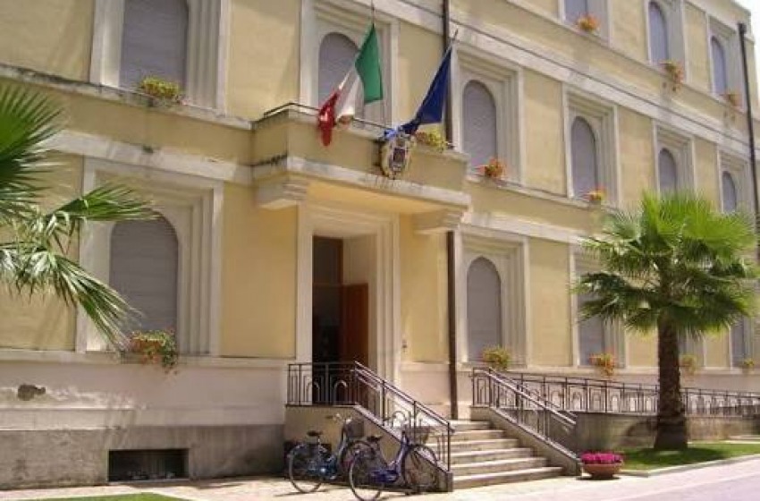 Il M5S di Silvi attacca FdI: "Scelga tra dignit&agrave; e potere"