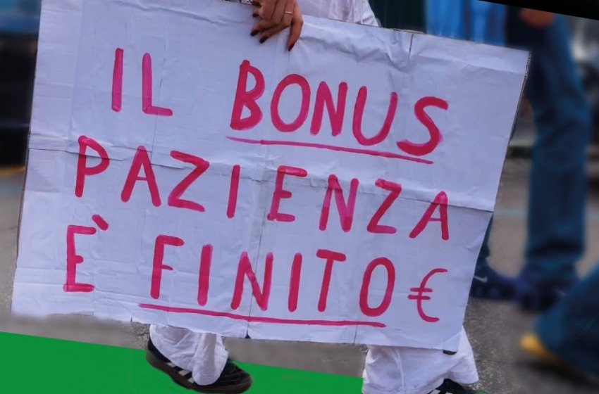 Sabato l&rsquo;assemblea &ldquo;Abbassate le armi, alzate i salari&rdquo; contro carovita e riarmo