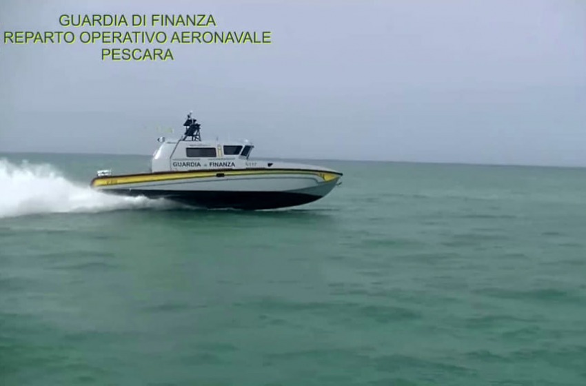 Pesca illegale nel mare abruzzese: sequestrati 13 tonni rossi e sanzioni per 22mila euro