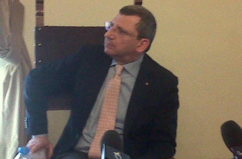 Cda Aca. Mascia non approva