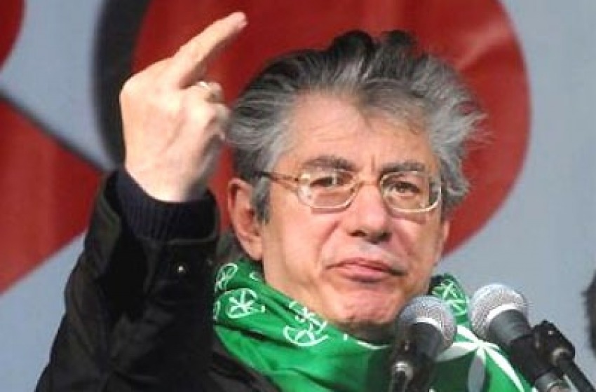 Ci mancava il 'Padre del Trota'